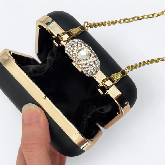 Set of Two Small Mini Black Evening Clutch Chain Strap Bags - Picture 5 of 14